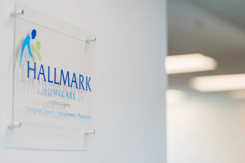 Hall-car-img-board